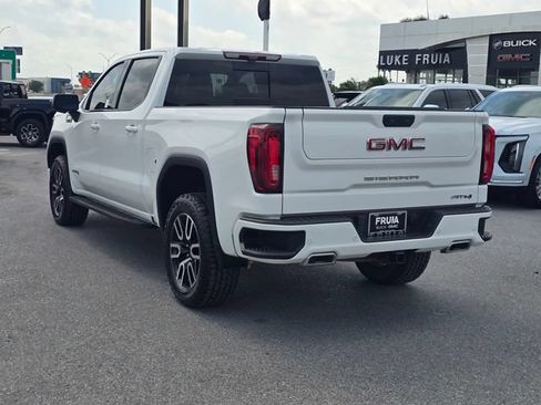 Used 2023 GMC Sierra 1500 AT4 w/ AT4 Premium Package AWD/4WD image 7