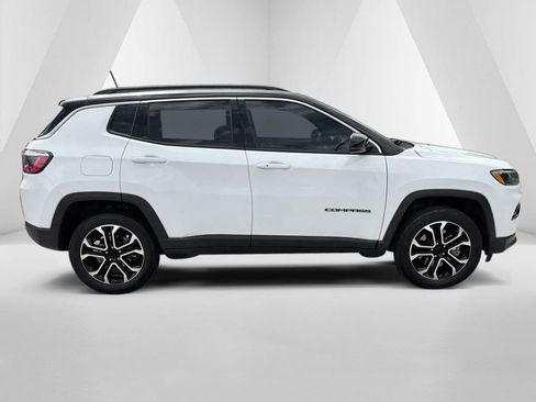 Used 2023 Jeep Compass Limited AWD/4WD image 8