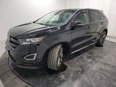 Used 2018 Ford Edge Sport w/ Equipment Group 401A image 3