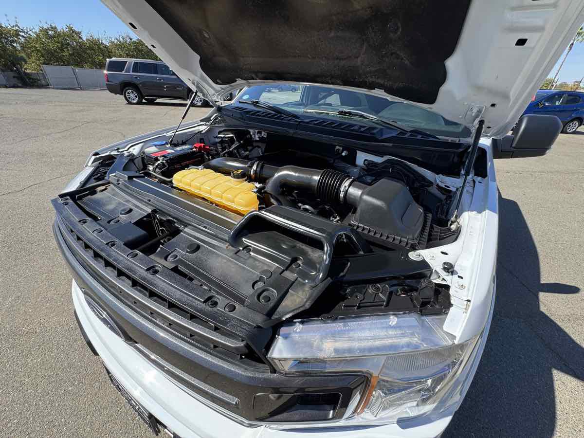 Used 2018 Ford F150 XLT w/ Equipment Group 302A Luxury AWD/4WD image 43