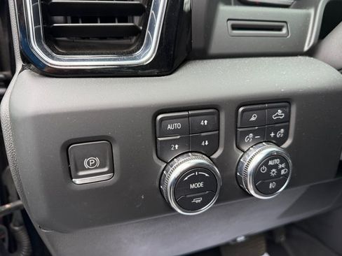 Certified 2023 GMC Sierra 1500 Denali AWD/4WD image 19