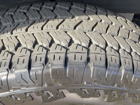 Used 2025 GMC Sierra 1500 AT4 image 18