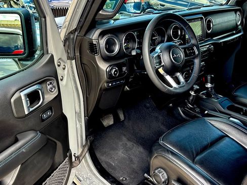 Used 2023 Jeep Wrangler Unlimited Rubicon 4xe w/ Steel Bumper Group image 9