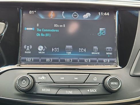 Used 2017 Buick Envision Essence image 13