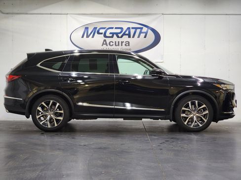 Certified 2023 Acura MDX SH-AWD w/ Technology Package image 3