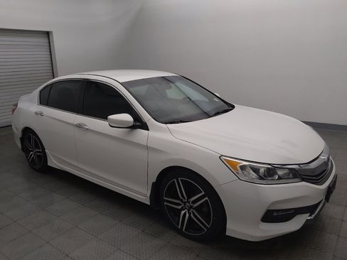 Used 2017 Honda Accord Sport Special Edition image 11