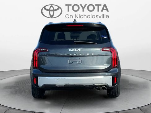Used 2024 Kia Telluride S w/ S Sunroof Package image 5