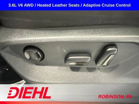 Used 2022 Volkswagen Atlas Cross Sport SE AWD/4WD image 19