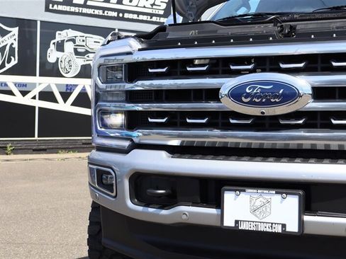 Used 2023 Ford F350 Platinum w/ FX4 Off-Road Package AWD/4WD image 11
