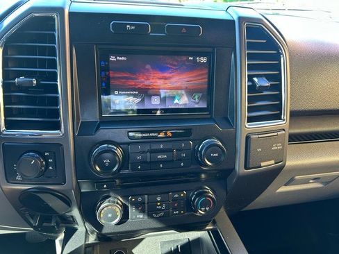 Used 2015 Ford F150 XLT w/ Equipment Group 302A Luxury AWD/4WD image 18