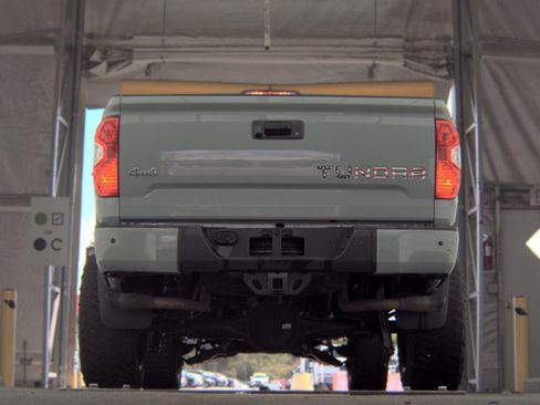 Used 2021 Toyota Tundra Limited w/ Limited Premium Package AWD/4WD image 7