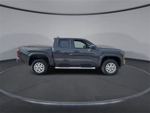 New 2025 Toyota Tacoma SR5 image 9