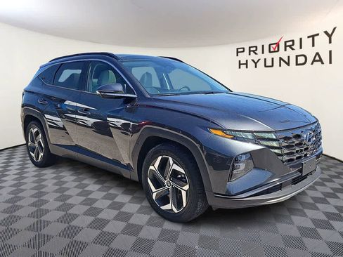 Used 2024 Hyundai Tucson Limited FWD image 3