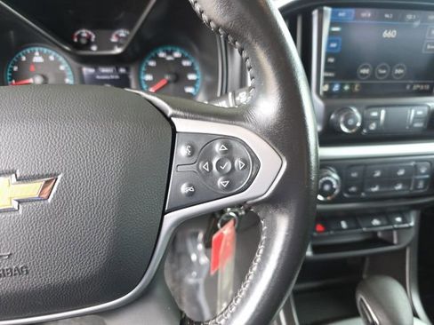 Used 2022 Chevrolet Colorado LT w/ LT Convenience Package image 28