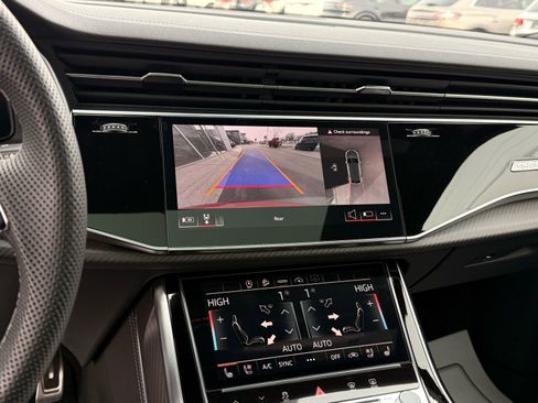 Used 2024 Audi SQ8 Premium Plus image 59