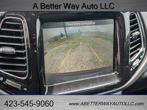 Used 2019 Jeep Compass Limited w/ Safety & Security Group FWD image 16