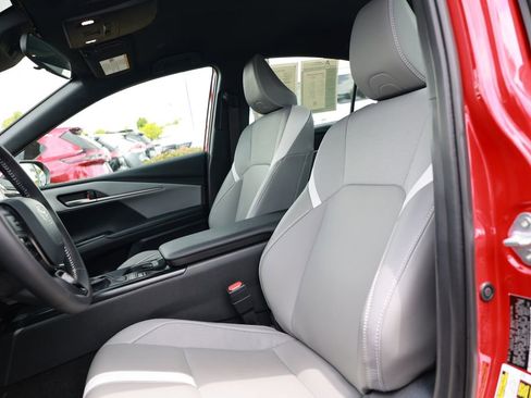 Used 2026 Toyota Camry SE FWD image 18