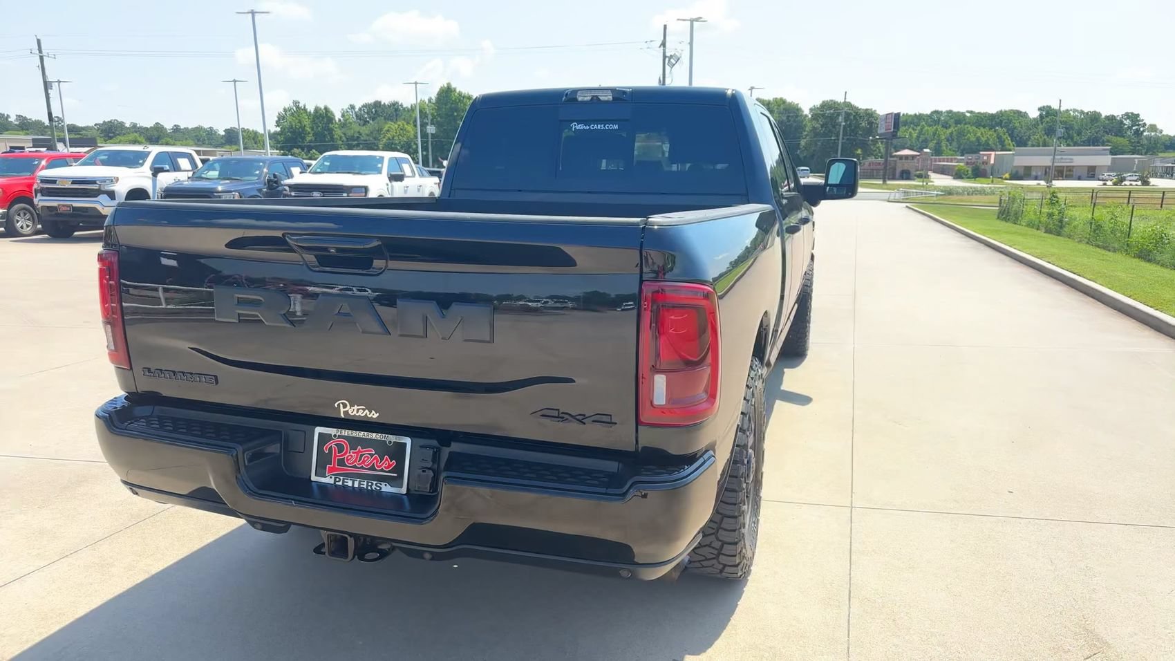 Used 2025 RAM 2500 Laramie AWD/4WD image 6