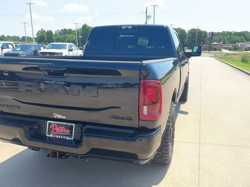 Used 2025 RAM 2500 Laramie AWD/4WD image 6