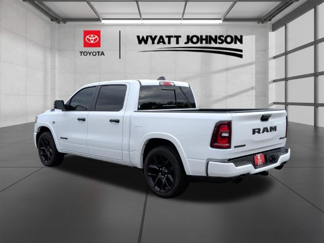 Used 2026 RAM 1500 4x4 Crew Cab image 5