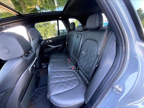 Used 2026 BMW X5 xDrive40i w/ M Sport Package AWD/4WD image 27