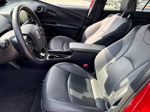 Used 2020 Toyota Prius Prime Limited FWD image 9