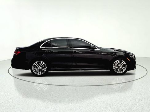 Used 2021 Mercedes-Benz E 350 4MATIC Sedan image 8