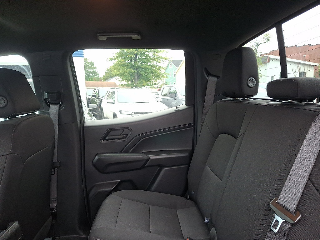 Used 2023 Chevrolet Colorado Trail Boss w/ LPO, Dark Essentials Package AWD/4WD image 10