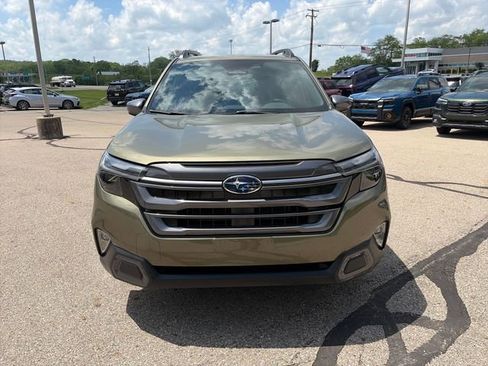 New 2026 Subaru Forester Touring AWD/4WD image 2