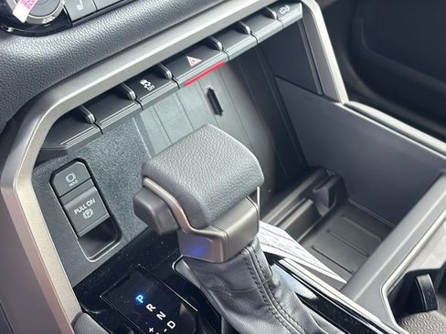 New 2026 Toyota Tundra Limited AWD/4WD image 23