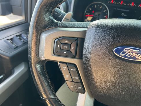 Used 2017 Ford F150 Raptor image 16