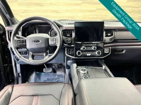 Used 2024 Ford Expedition Max Limited AWD/4WD image 2