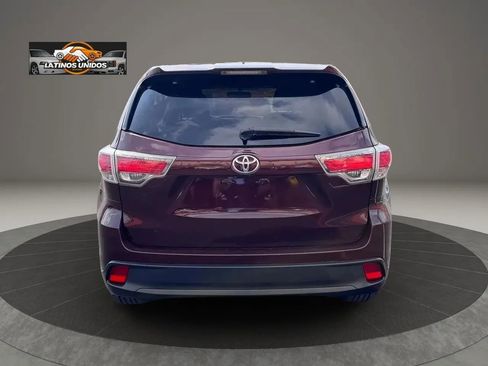 Used 2014 Toyota Highlander Plus image 6