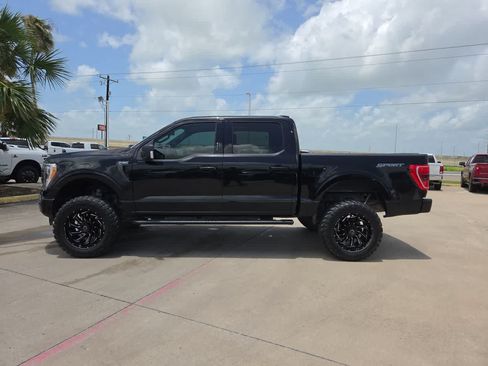 Used 2022 Ford F150 XLT w/ Equipment Group 302A High RWD image 11