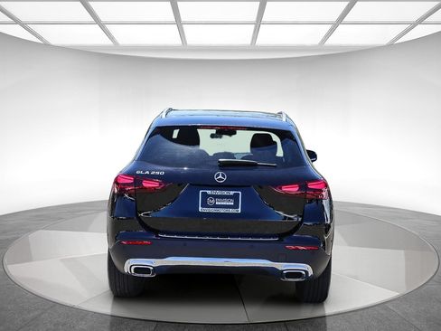 Certified 2026 Mercedes-Benz GLA 250 image 3