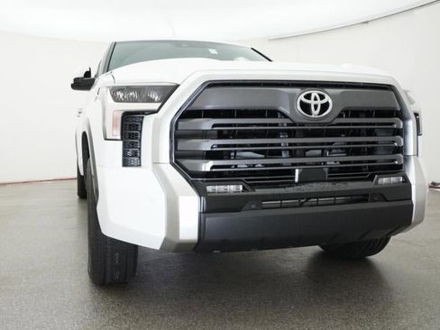 New 2026 Toyota Tundra Limited AWD/4WD image 30