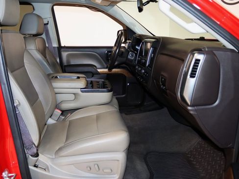 Used 2017 Chevrolet Silverado 1500 LTZ image 65