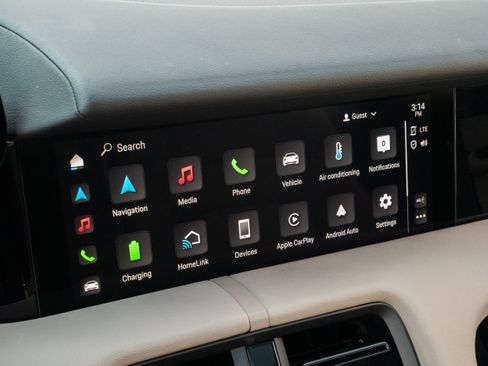 Certified 2021 Porsche Taycan 4S image 23