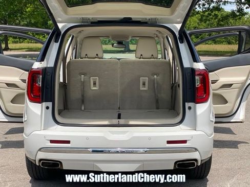 Used 2023 GMC Acadia Denali AWD/4WD image 47
