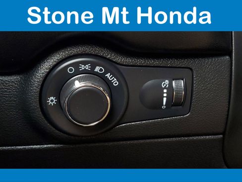 Used 2023 Dodge Durango R/T image 36