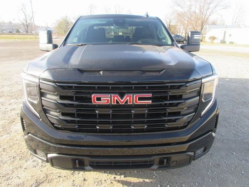 New 2026 GMC Sierra 1500 Elevation w/ Max Trailering Package AWD/4WD image 11