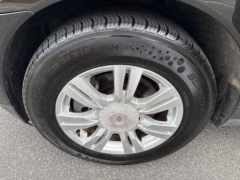 Used 2014 Cadillac SRX Luxury image 25