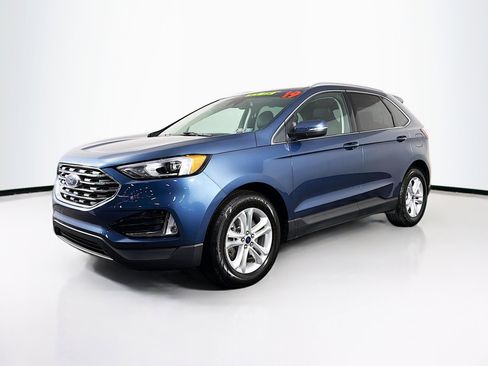 Used 2019 Ford Edge SEL w/ Equipment Group 201A image 4