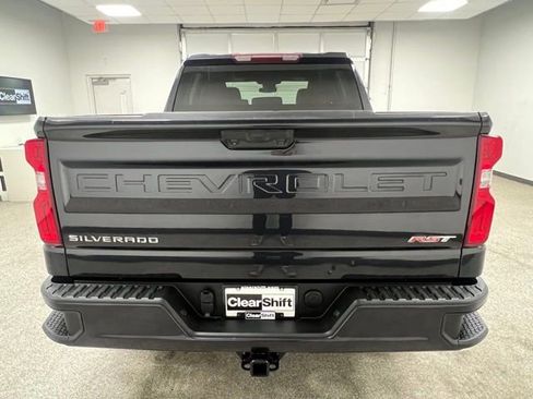 Used 2023 Chevrolet Silverado 1500 RST w/ Max Trailering Package AWD/4WD image 9