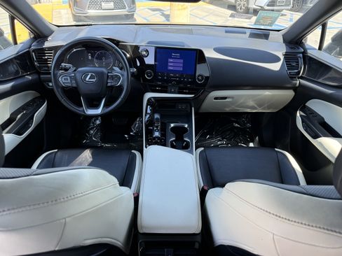 Certified 2024 Lexus NX 250 FWD w/ Towing Package (2000 Lbs) image 28