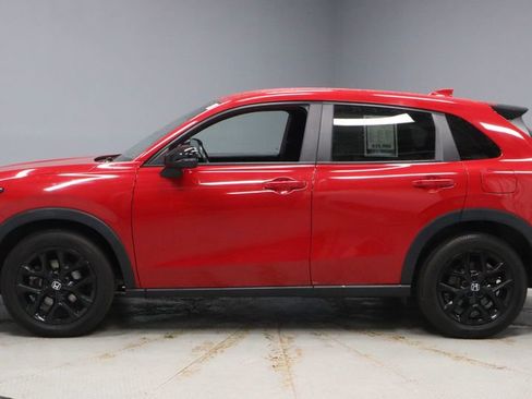 Used 2023 Honda HR-V Sport image 8