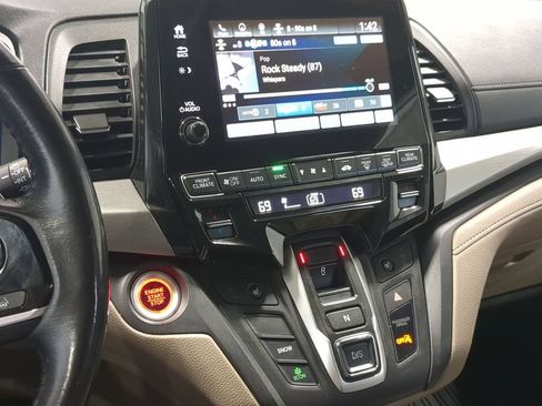 Used 2019 Honda Odyssey EX-L image 32