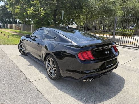 Used 2021 Ford Mustang GT RWD image 16