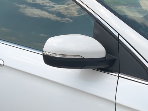 Certified 2020 Ford Edge Titanium w/ Equipment Group 301A FWD image 10