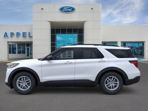 New 2026 Ford Explorer Active w/ Active Comfort Package RWD image 4
